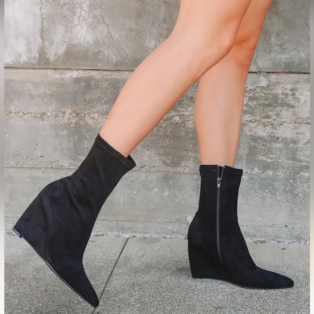 Lulus Suede Wedge Boots (Never Worn)